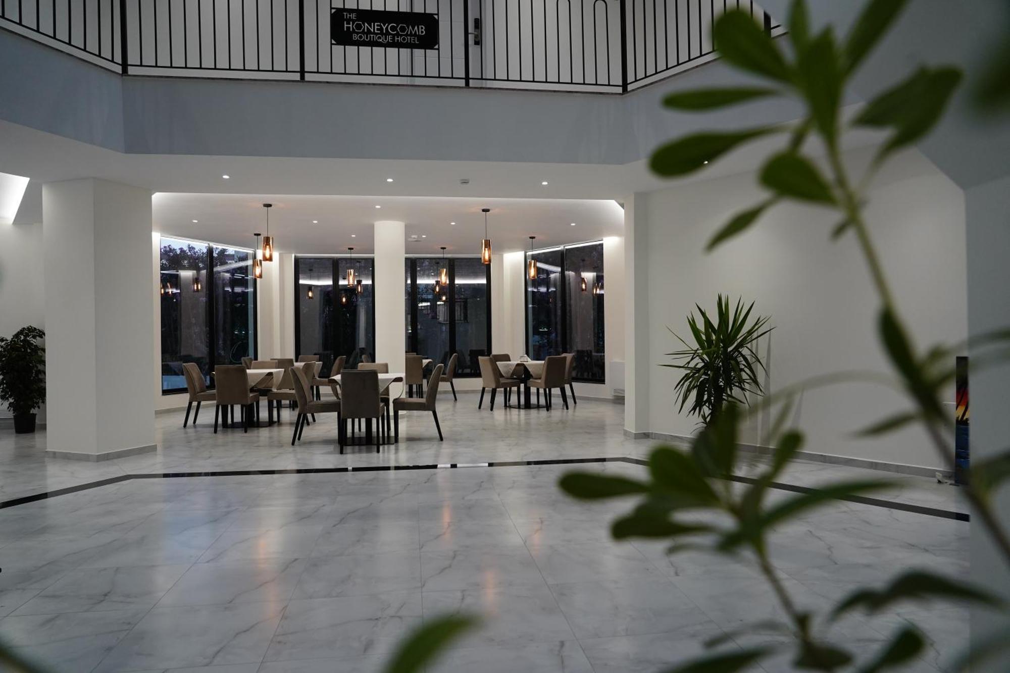 The Honeycomb Boutique Hotel Golem  Esterno foto