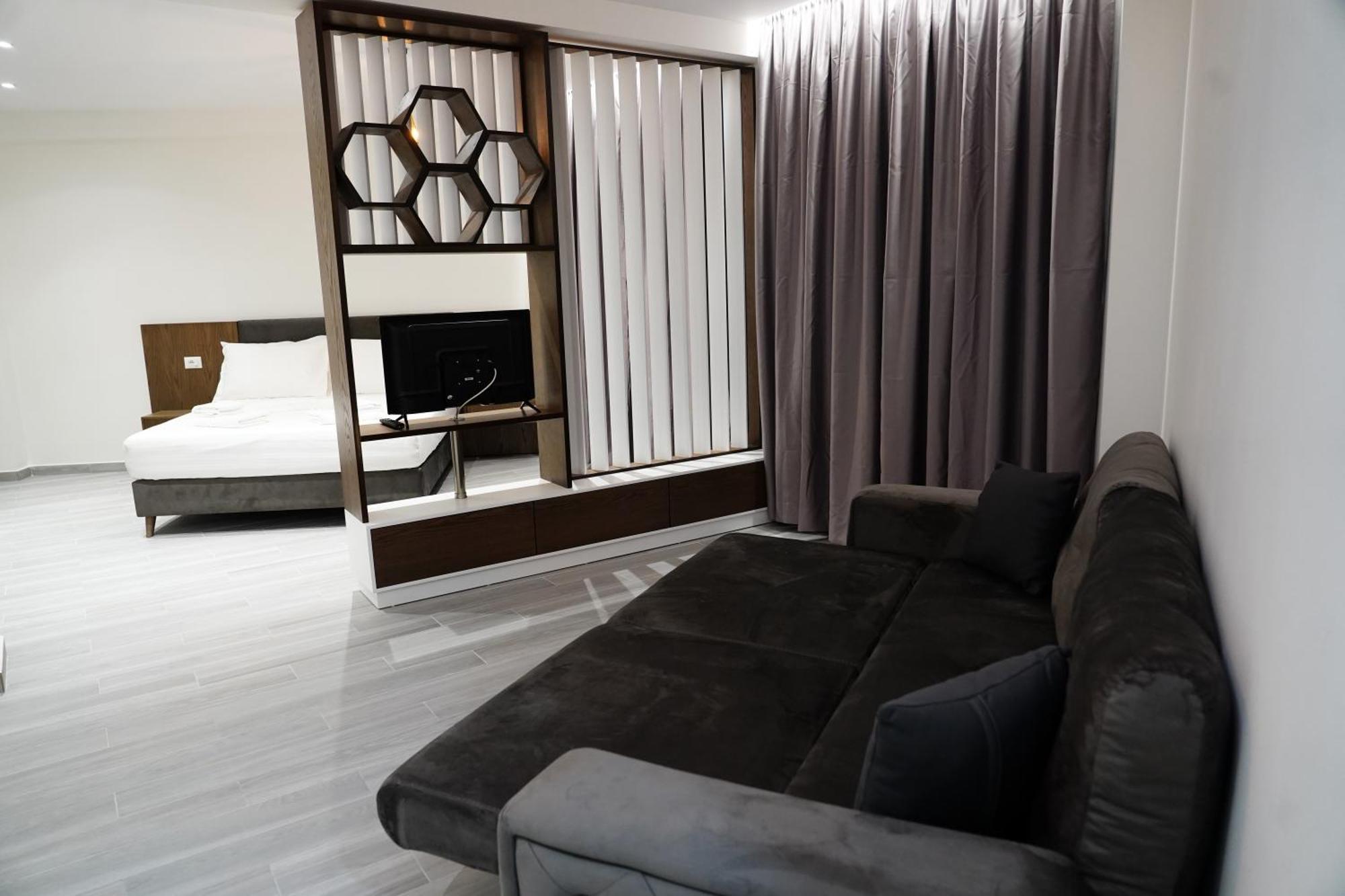 The Honeycomb Boutique Hotel Golem  Esterno foto