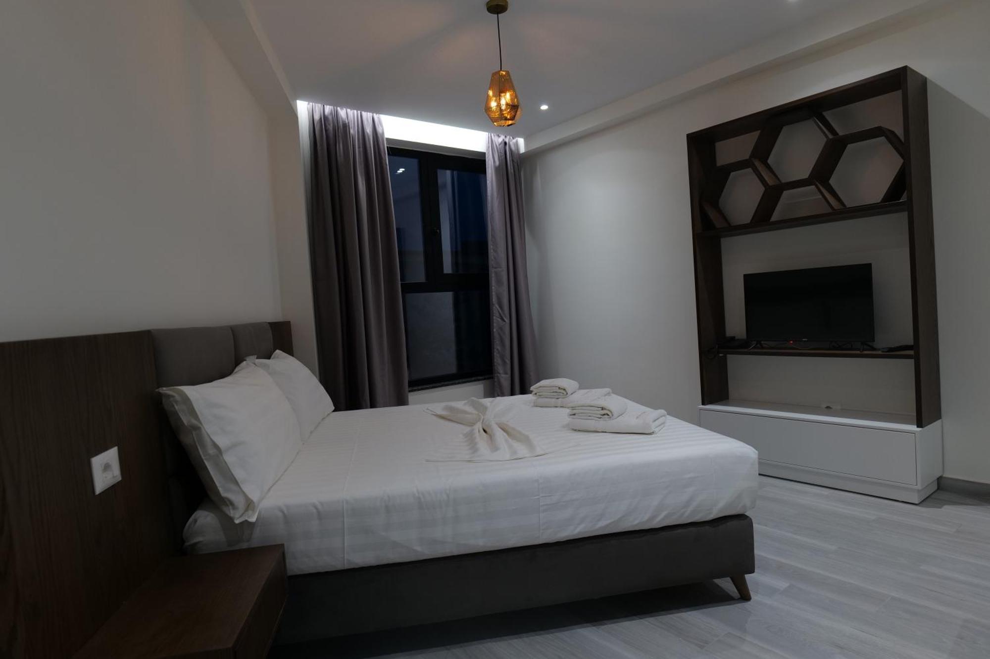 The Honeycomb Boutique Hotel Golem  Esterno foto